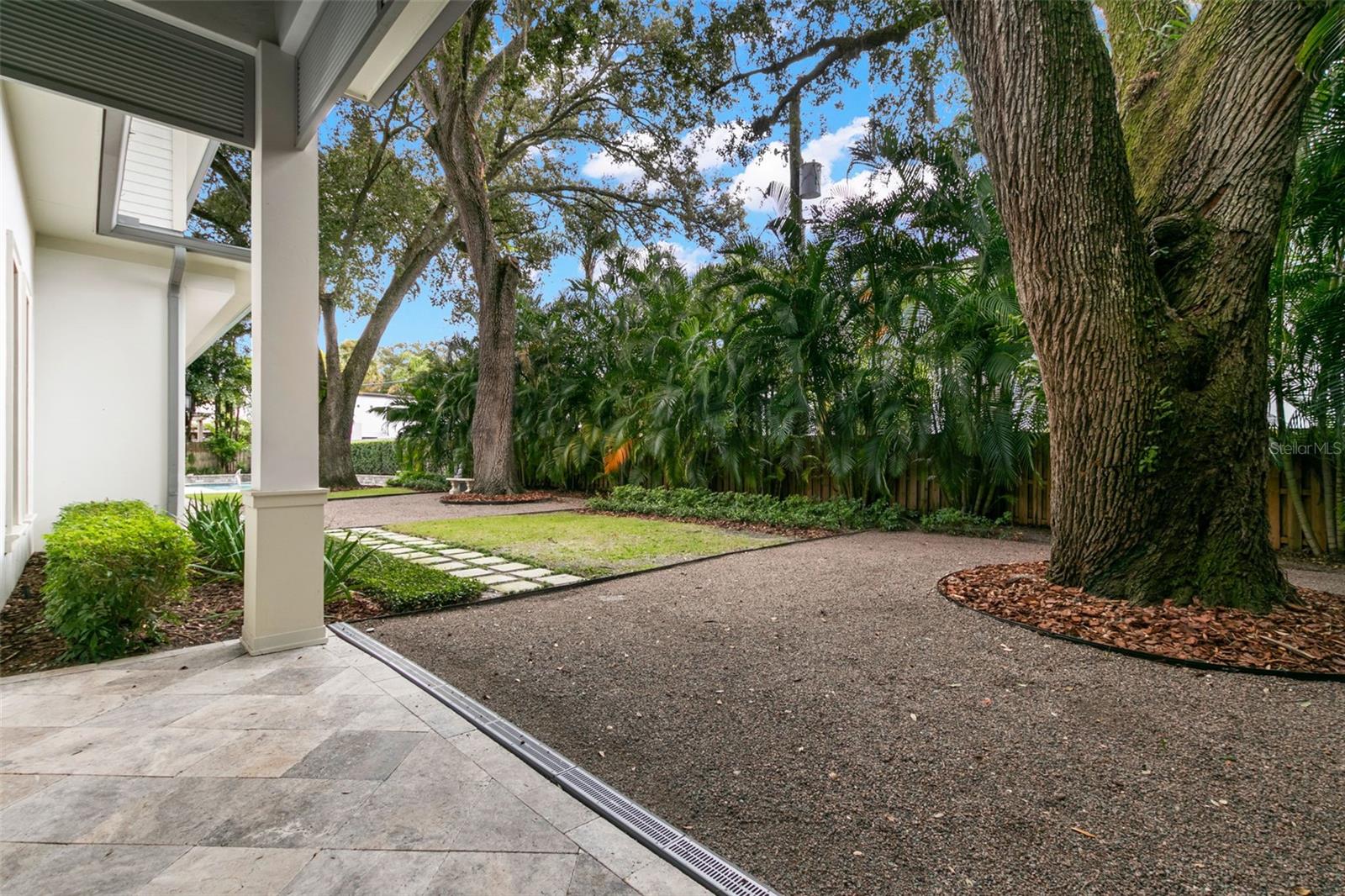 4406 W CULBREATH AVE