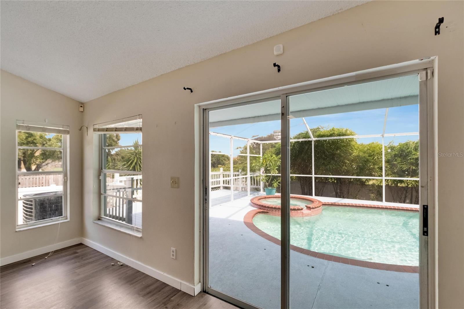 10937 CARNELIAN LN