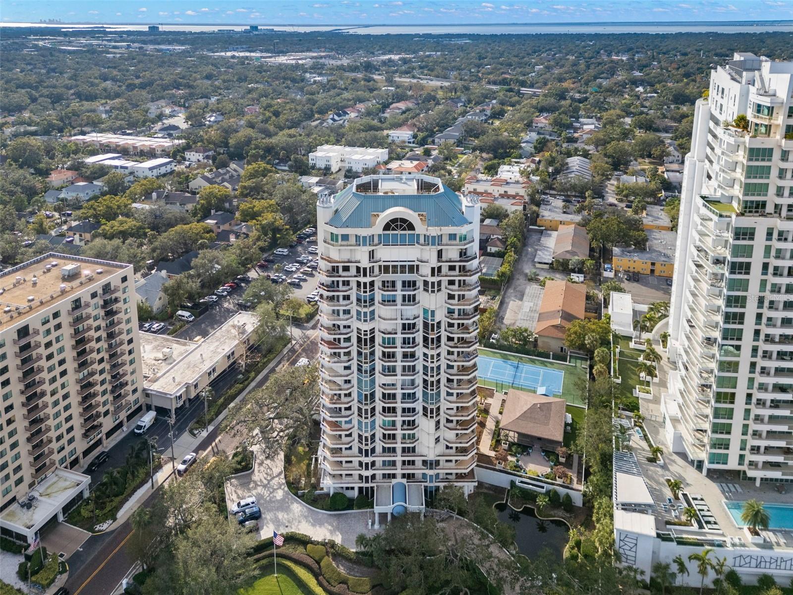 3435 BAYSHORE BLVD #601S