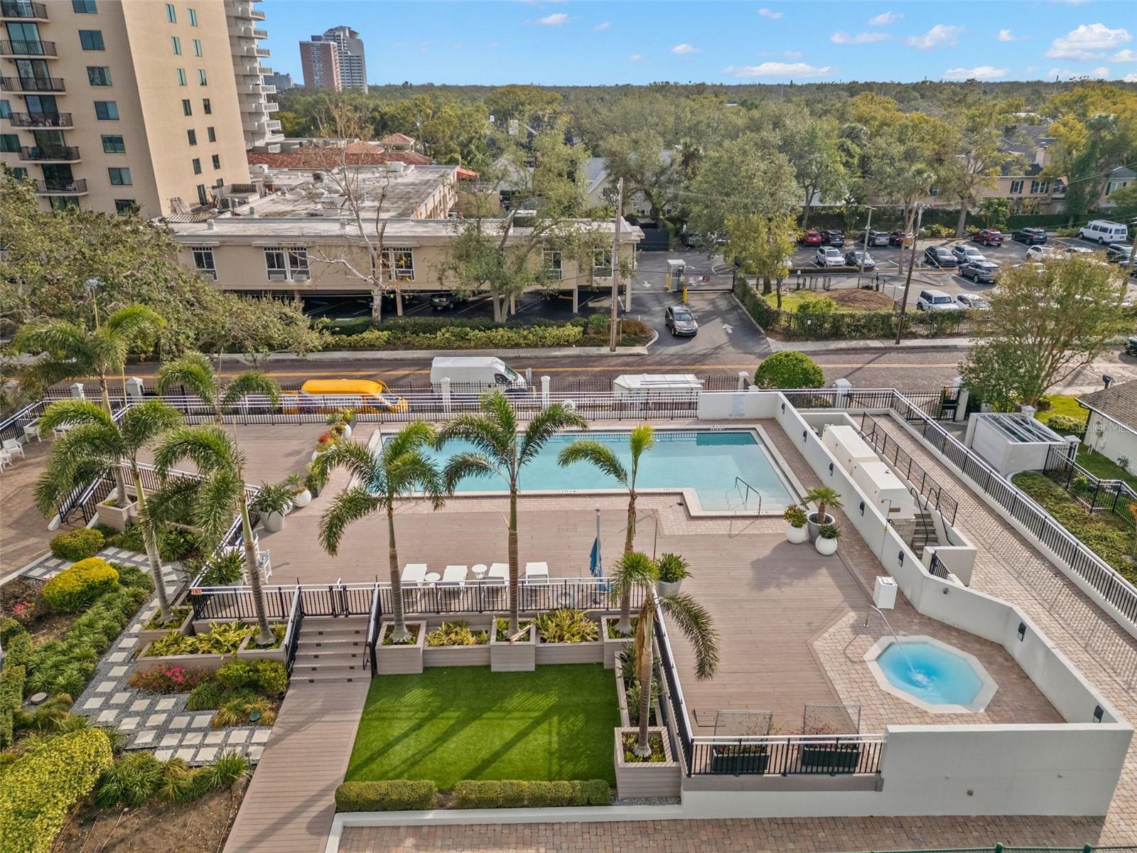 3435 BAYSHORE BLVD #601S