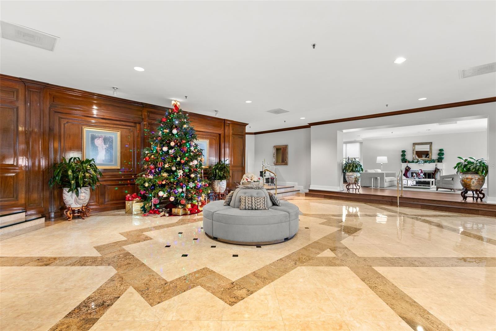 3435 BAYSHORE BLVD #601S