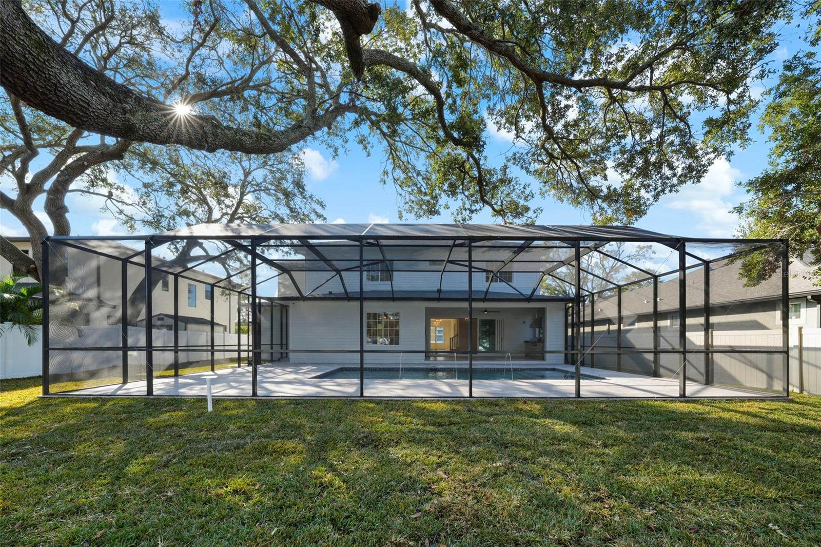4005 W MULLEN AVE