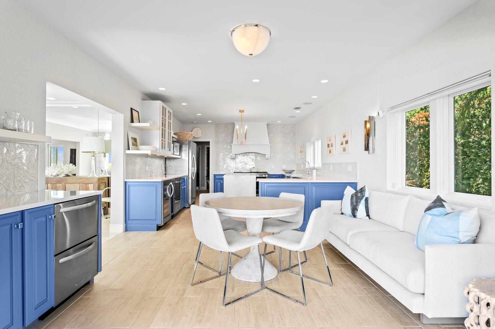 611 BRIGHTWATERS BLVD NE