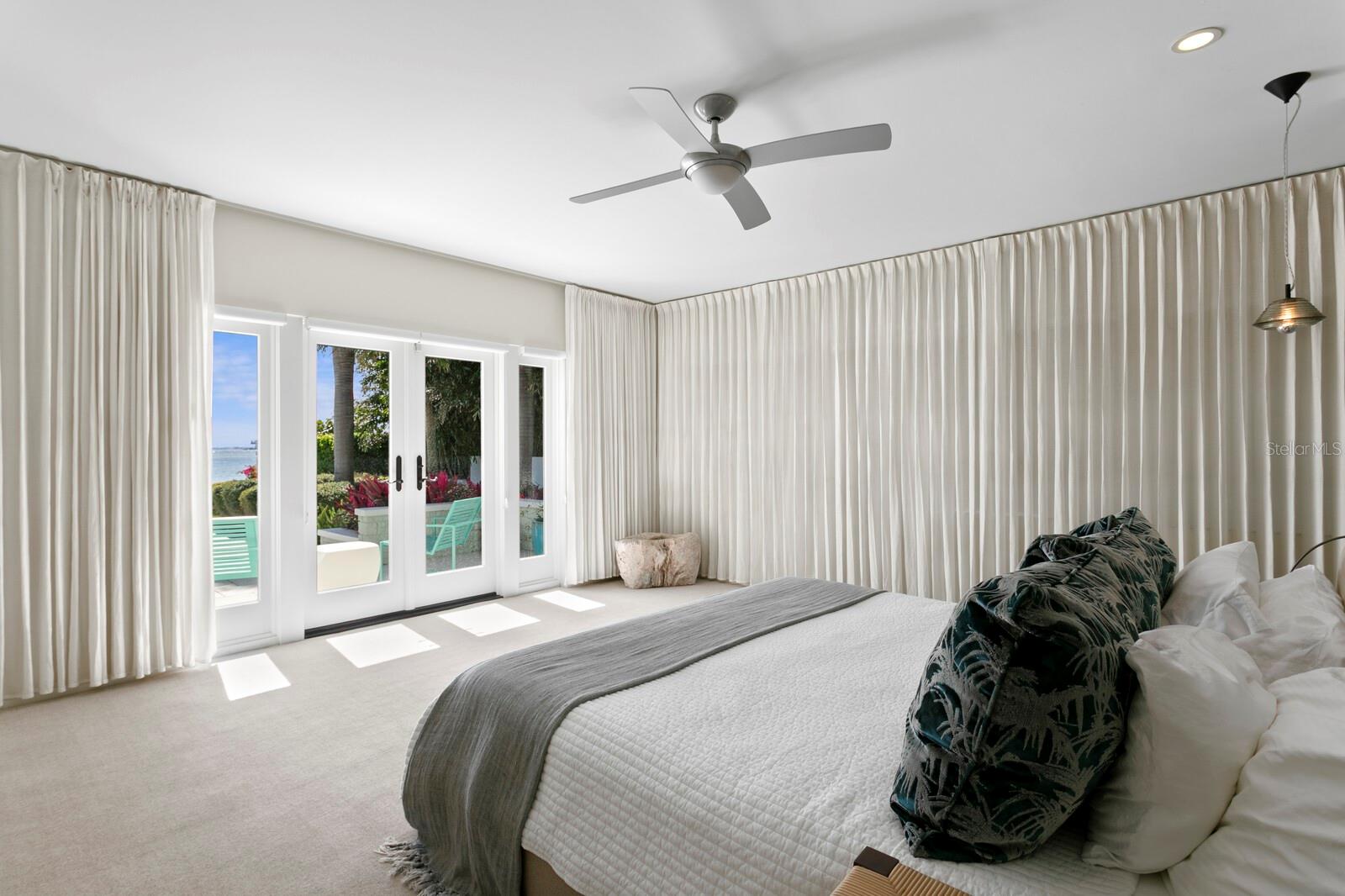 611 BRIGHTWATERS BLVD NE