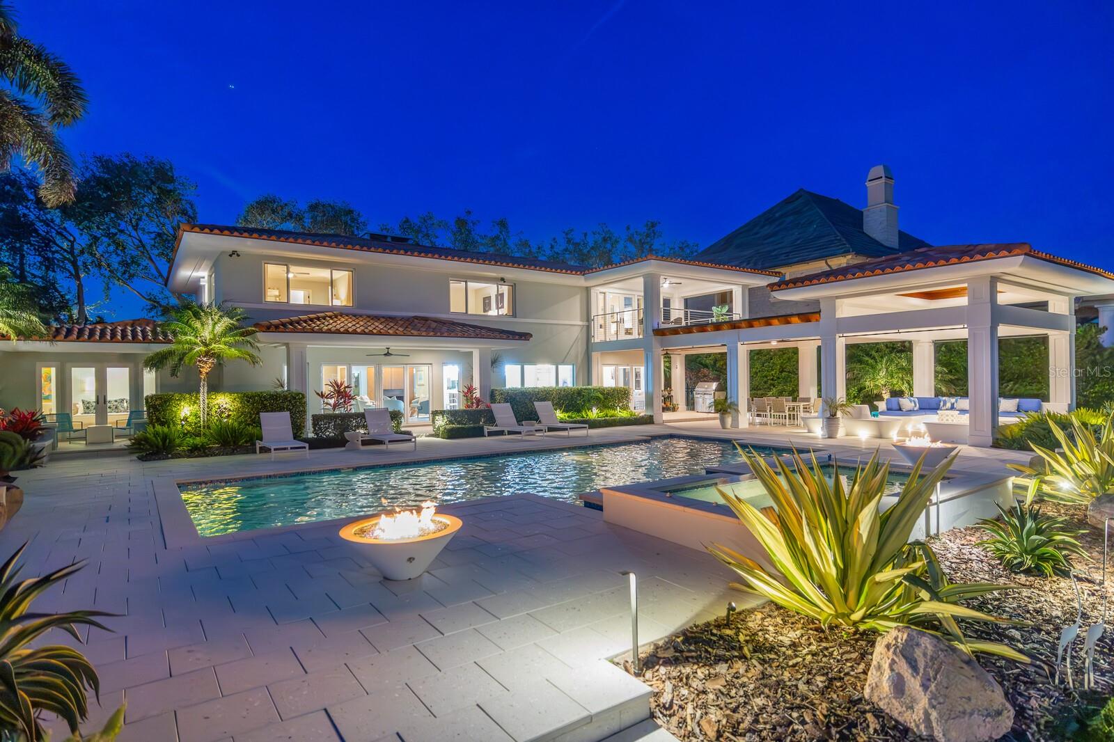 611 BRIGHTWATERS BLVD NE