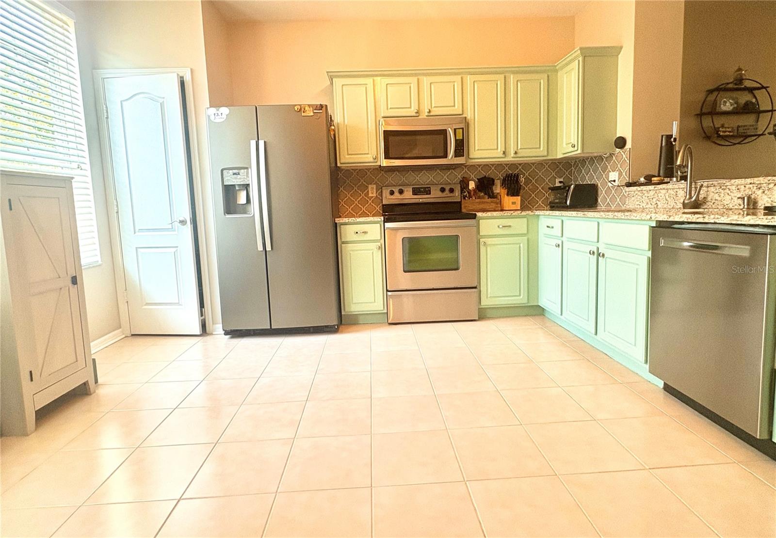 3128 BAYSHORE OAKS DR