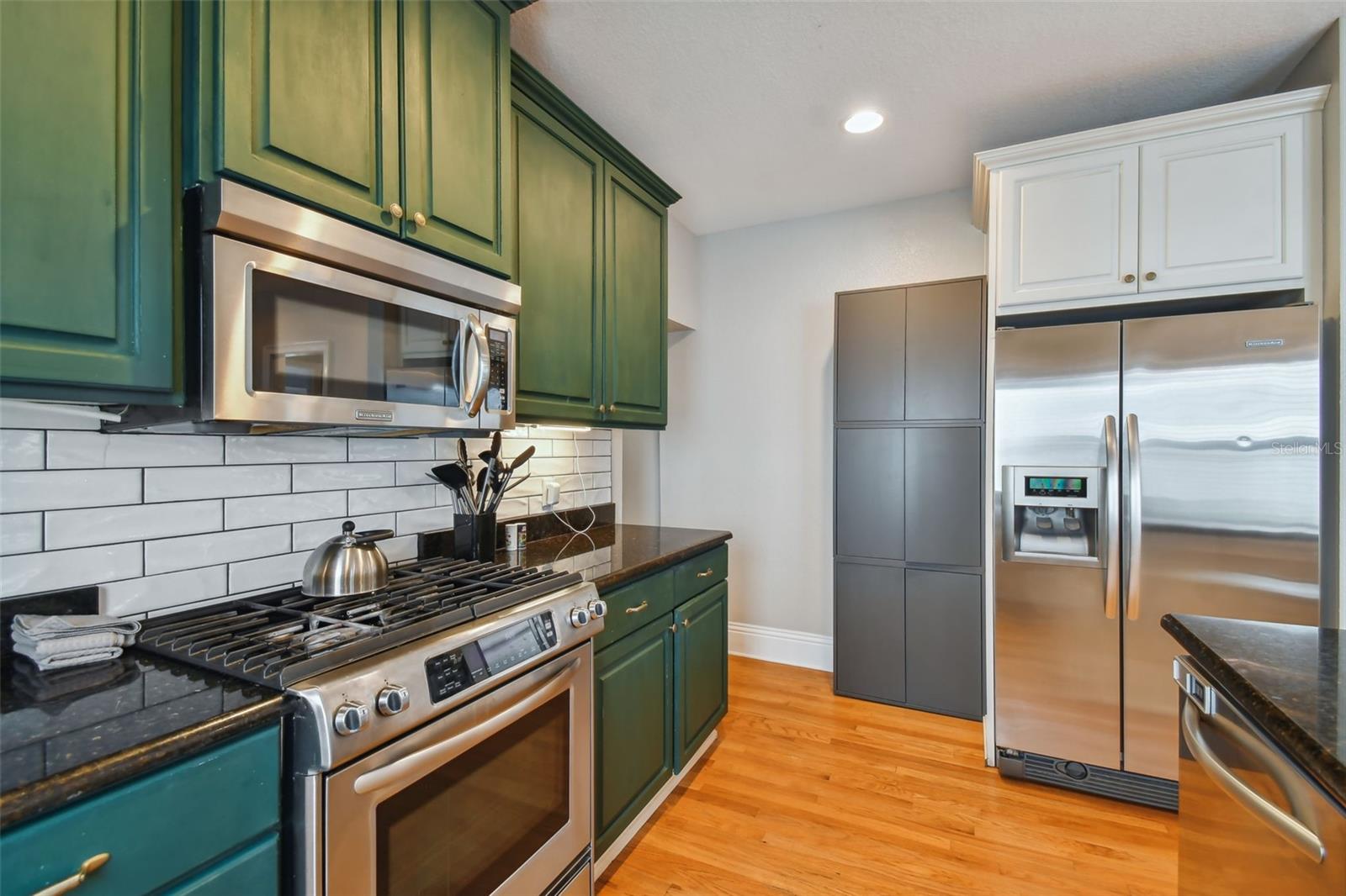 1618 S ARRAWANA AVE #0