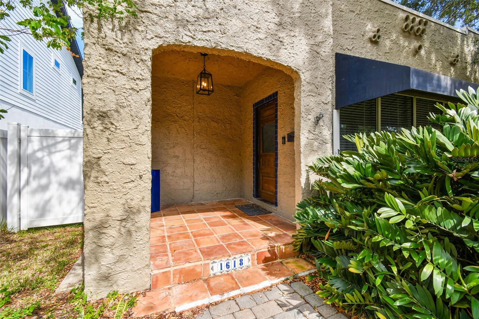 1618 S ARRAWANA AVE #0