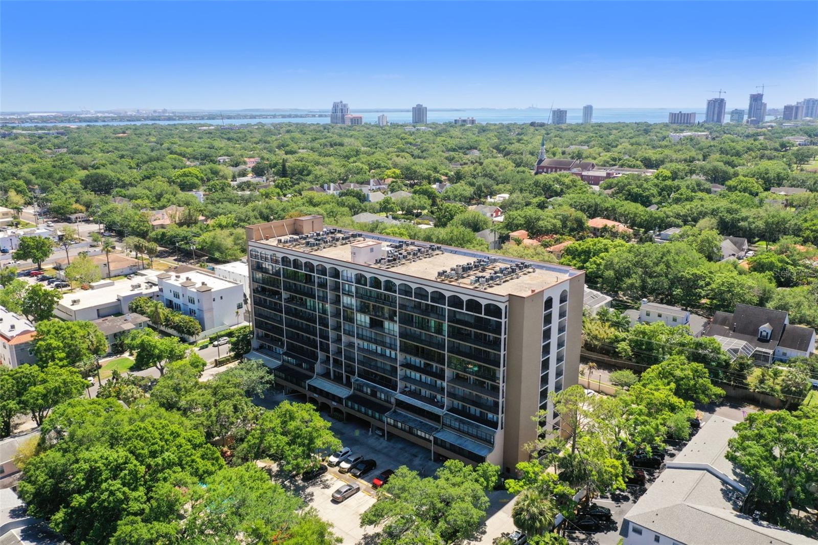 3211 W SWANN AVE #302