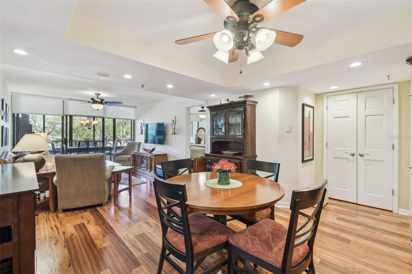 3211 W SWANN AVE #302
