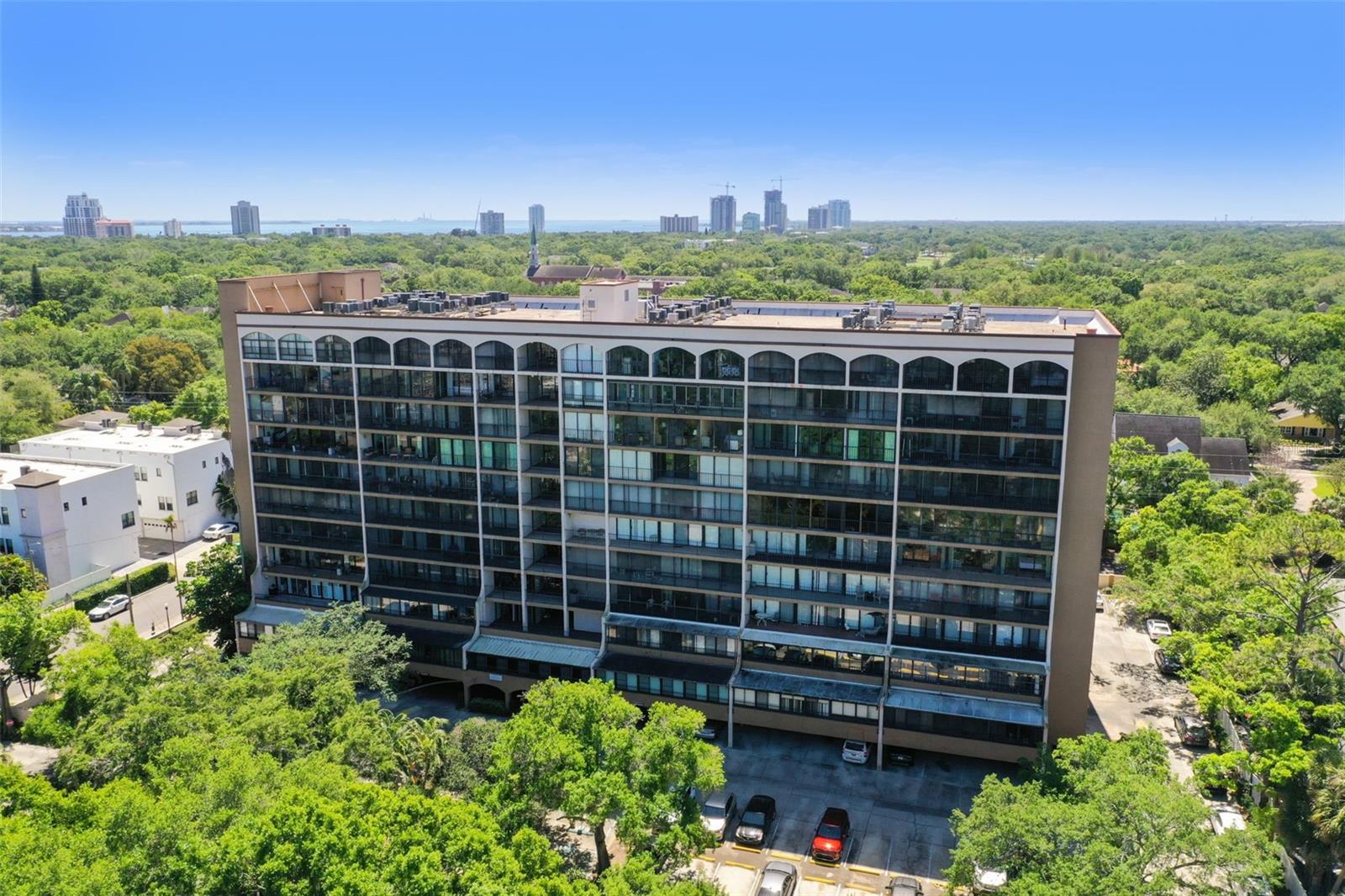 3211 W SWANN AVE #302