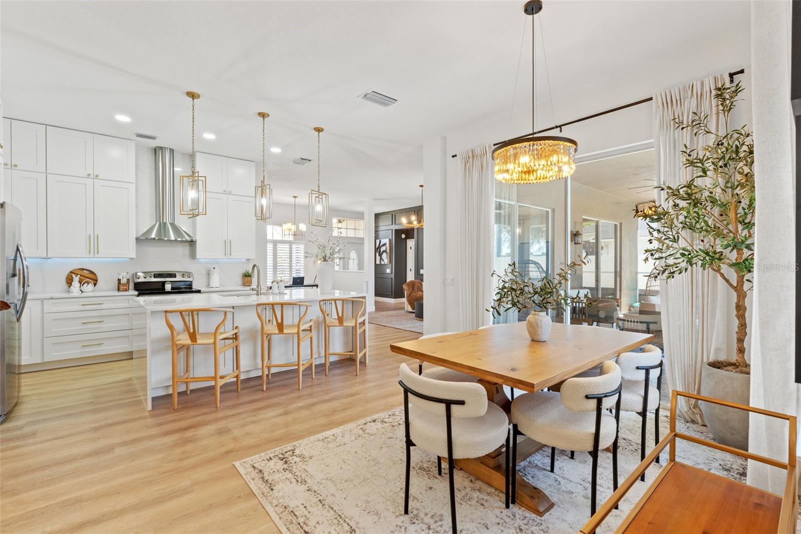 9214 HIDDEN WATER CIR