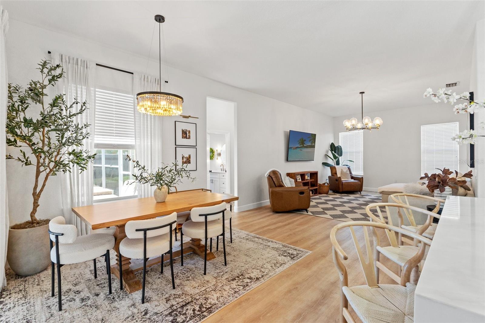 9214 HIDDEN WATER CIR
