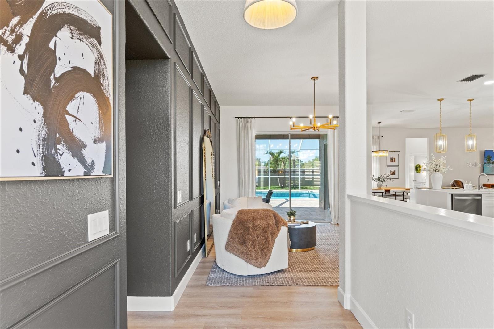 9214 HIDDEN WATER CIR