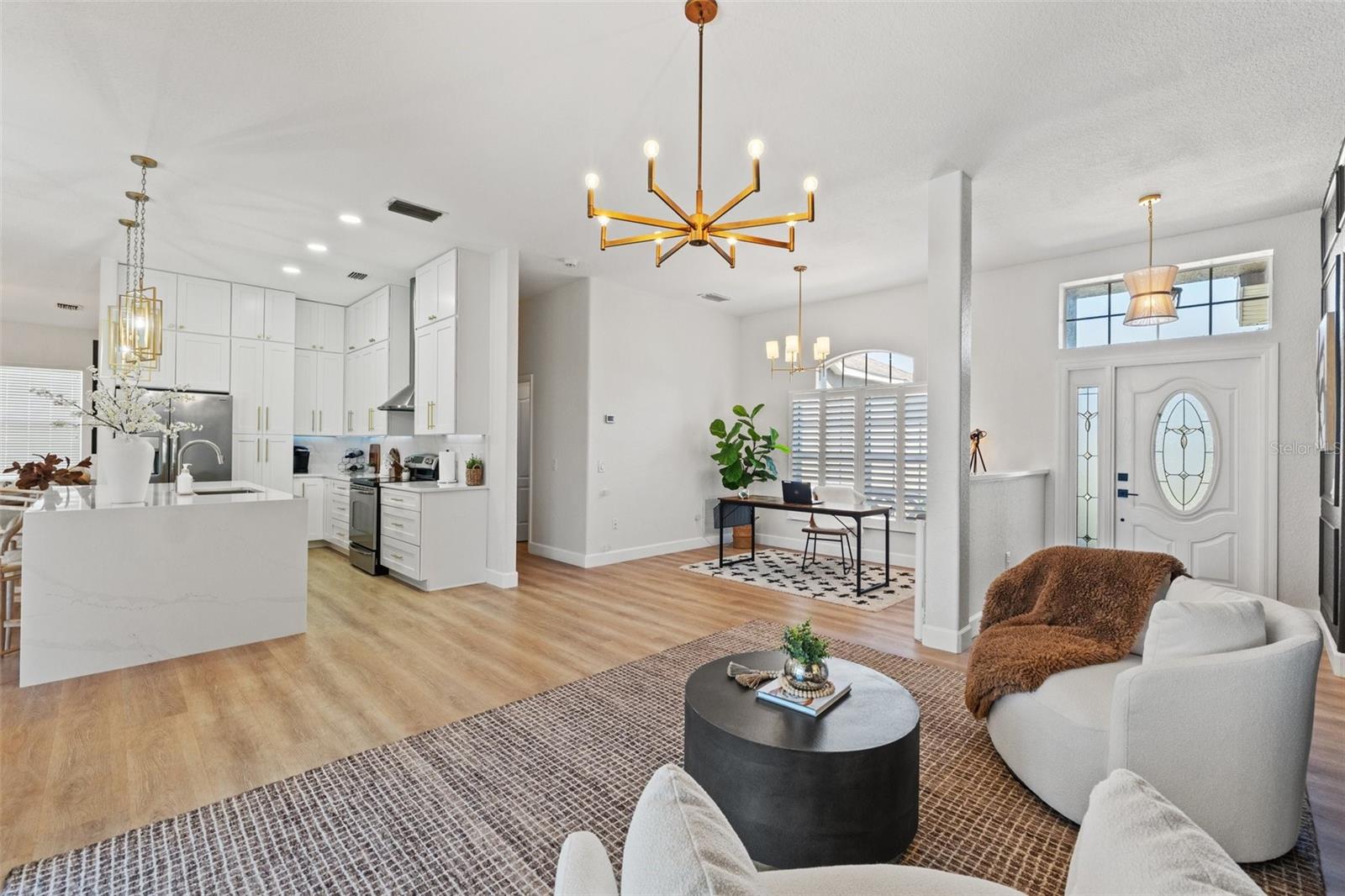 9214 HIDDEN WATER CIR