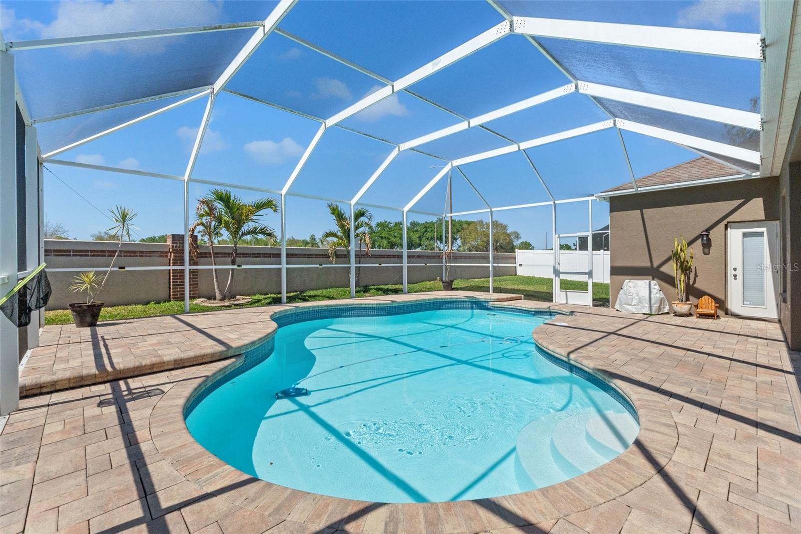 9214 HIDDEN WATER CIR