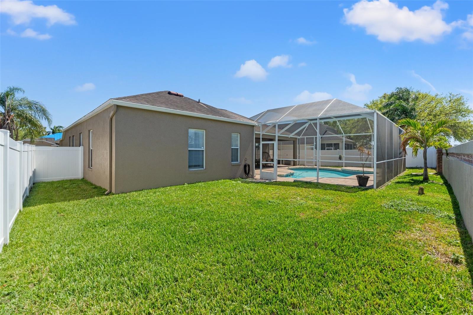 9214 HIDDEN WATER CIR