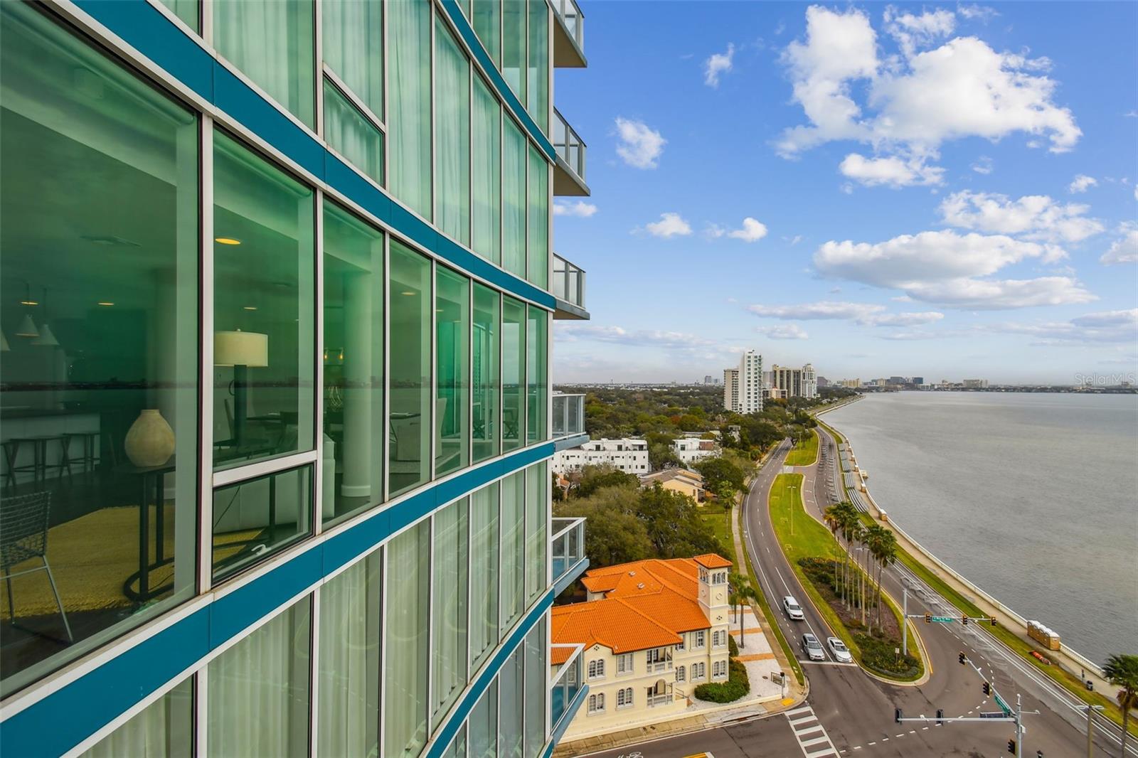 2900 W BAY TO BAY BLVD #902