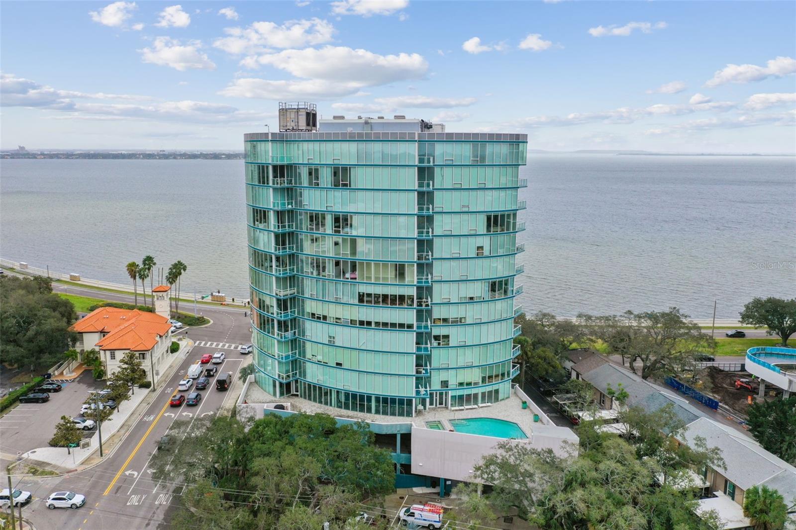 2900 W BAY TO BAY BLVD #902