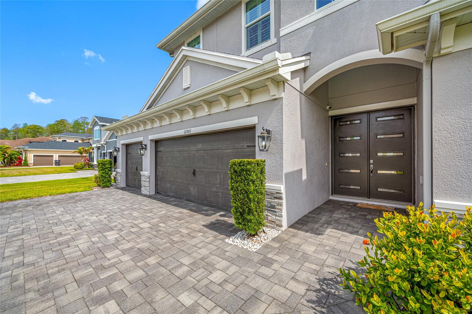 12501 EAGLES ENTRY DR