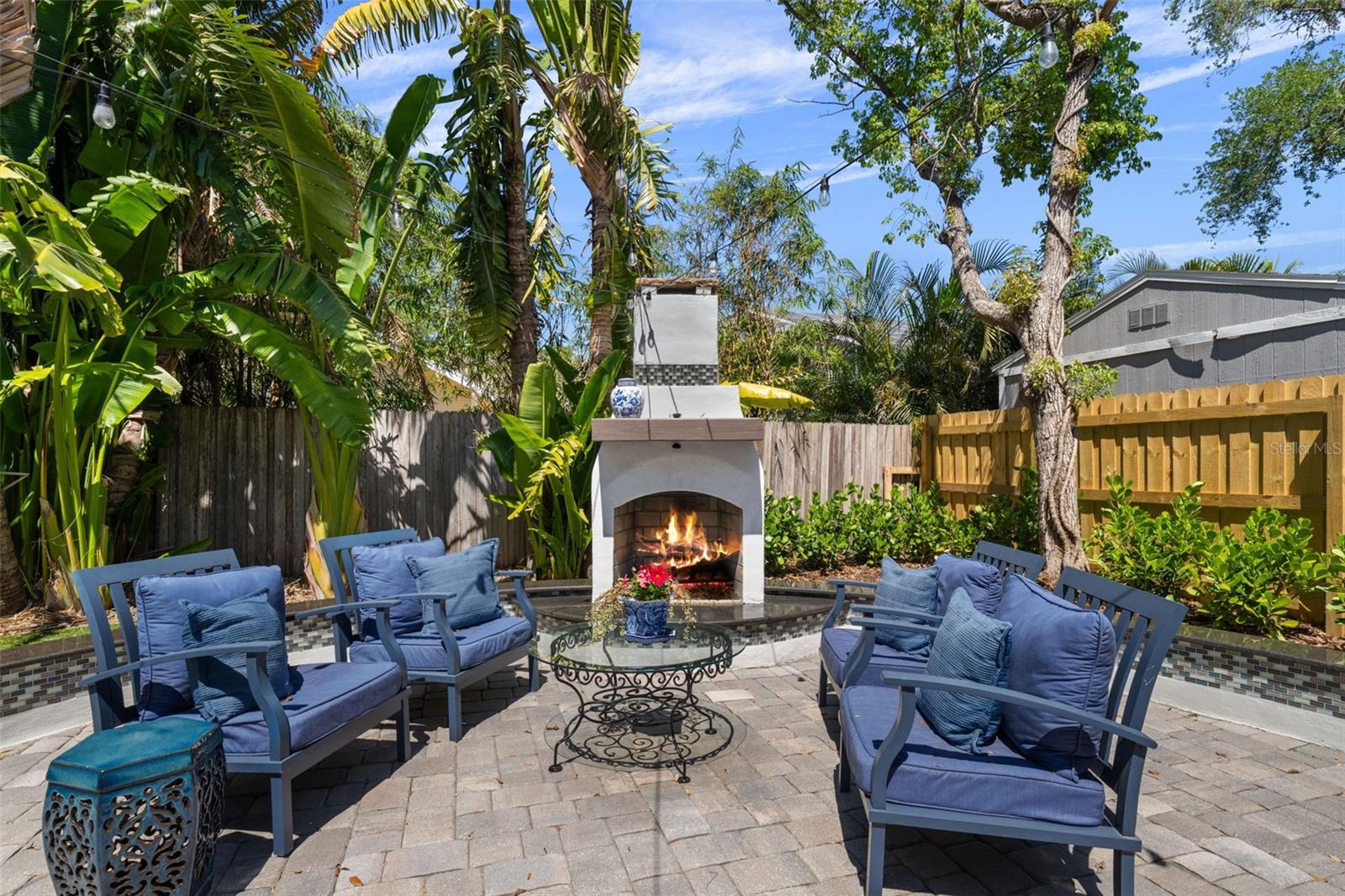 3117 W LAWN AVE