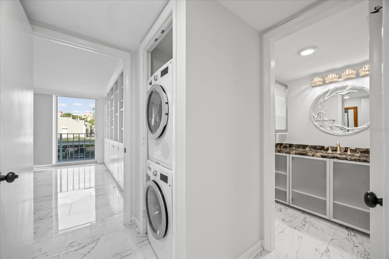 2611 BAYSHORE BLVD #207