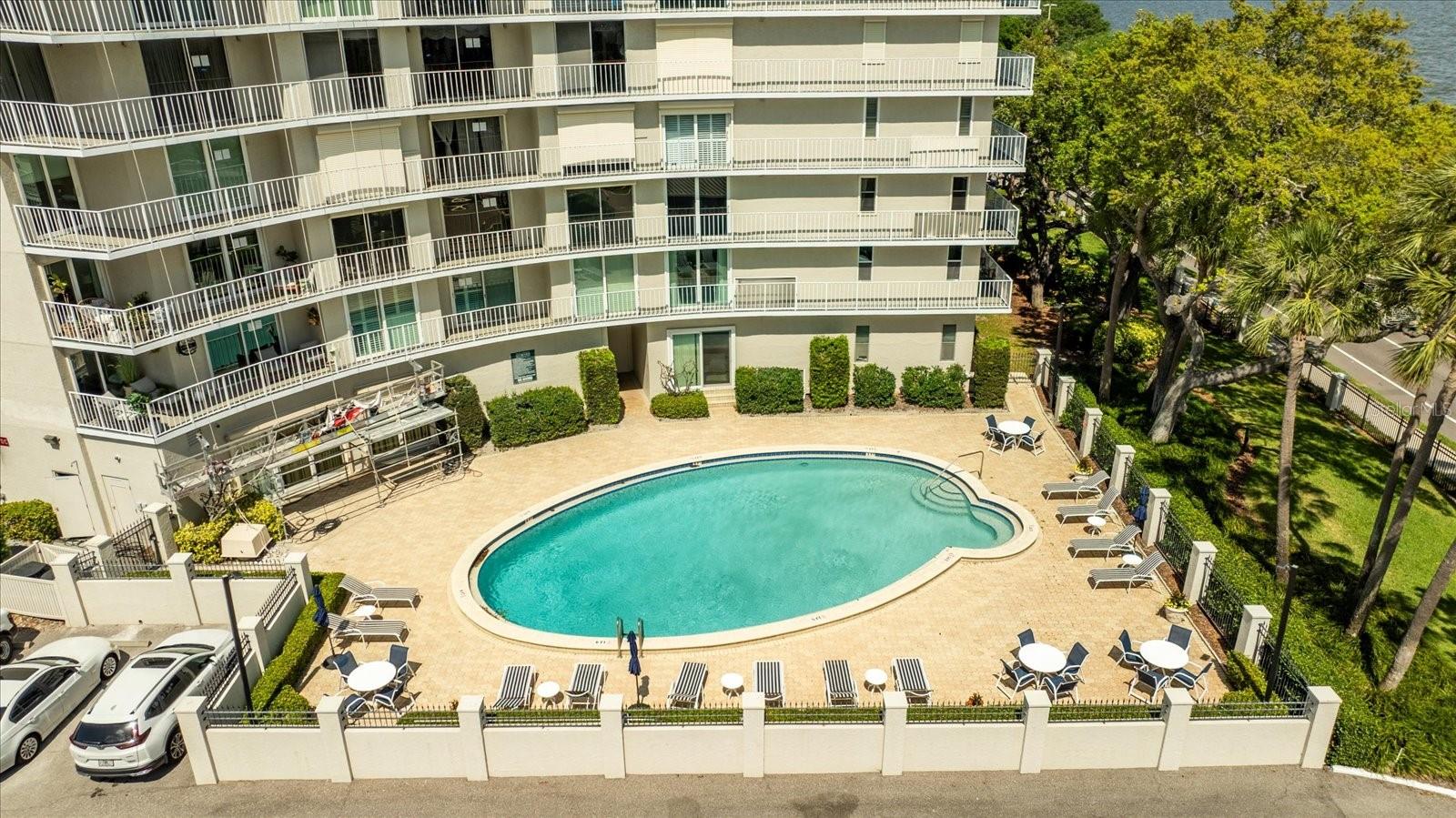 2611 BAYSHORE BLVD #207