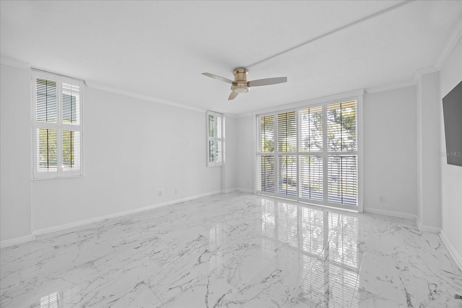 2611 BAYSHORE BLVD #207