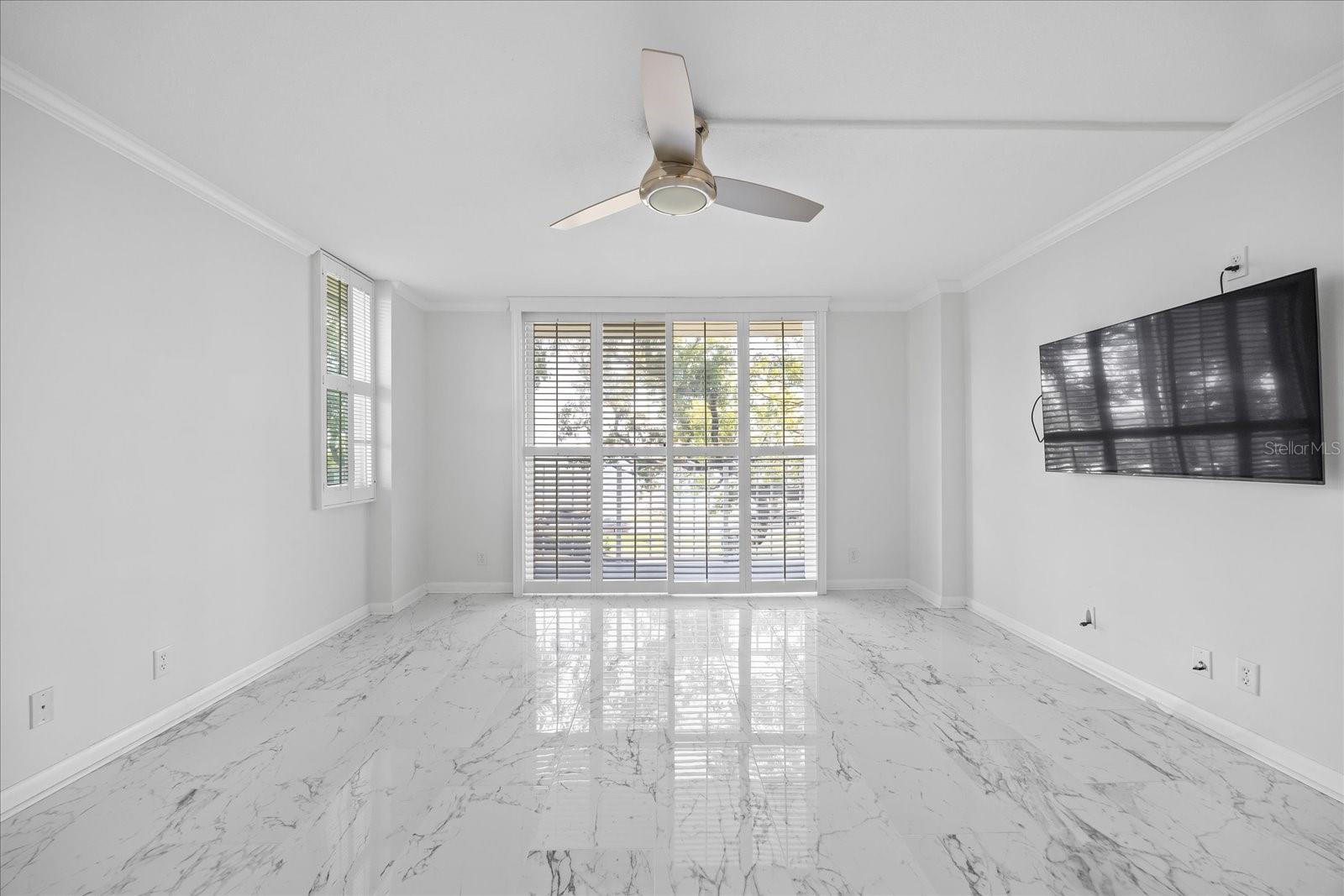 2611 BAYSHORE BLVD #207
