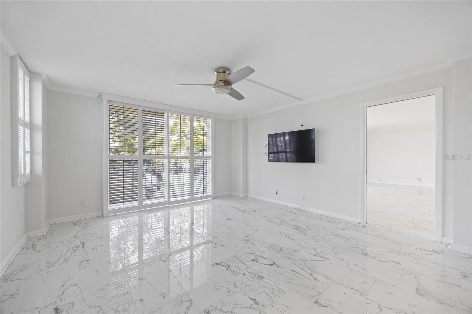 2611 BAYSHORE BLVD #207