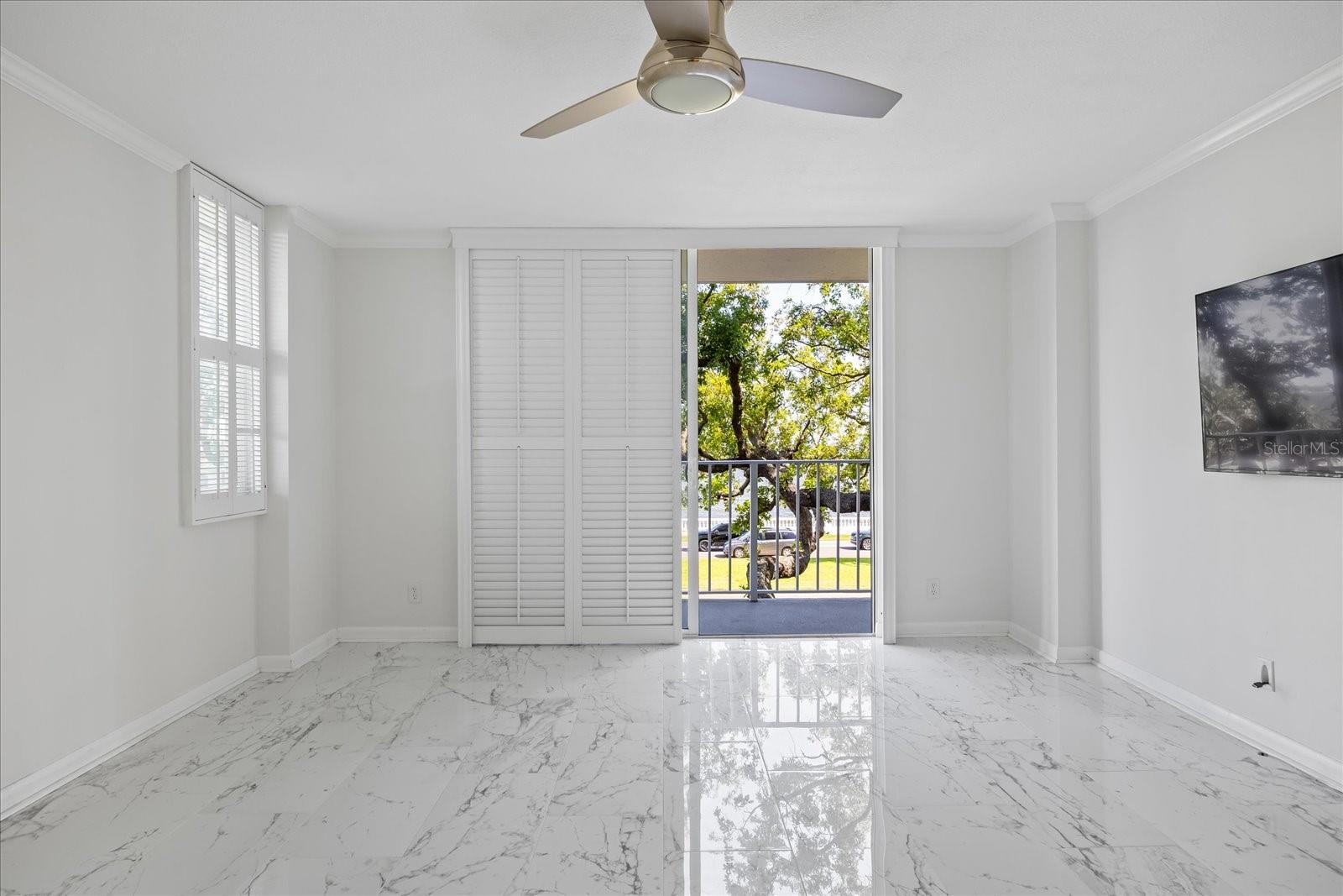 2611 BAYSHORE BLVD #207