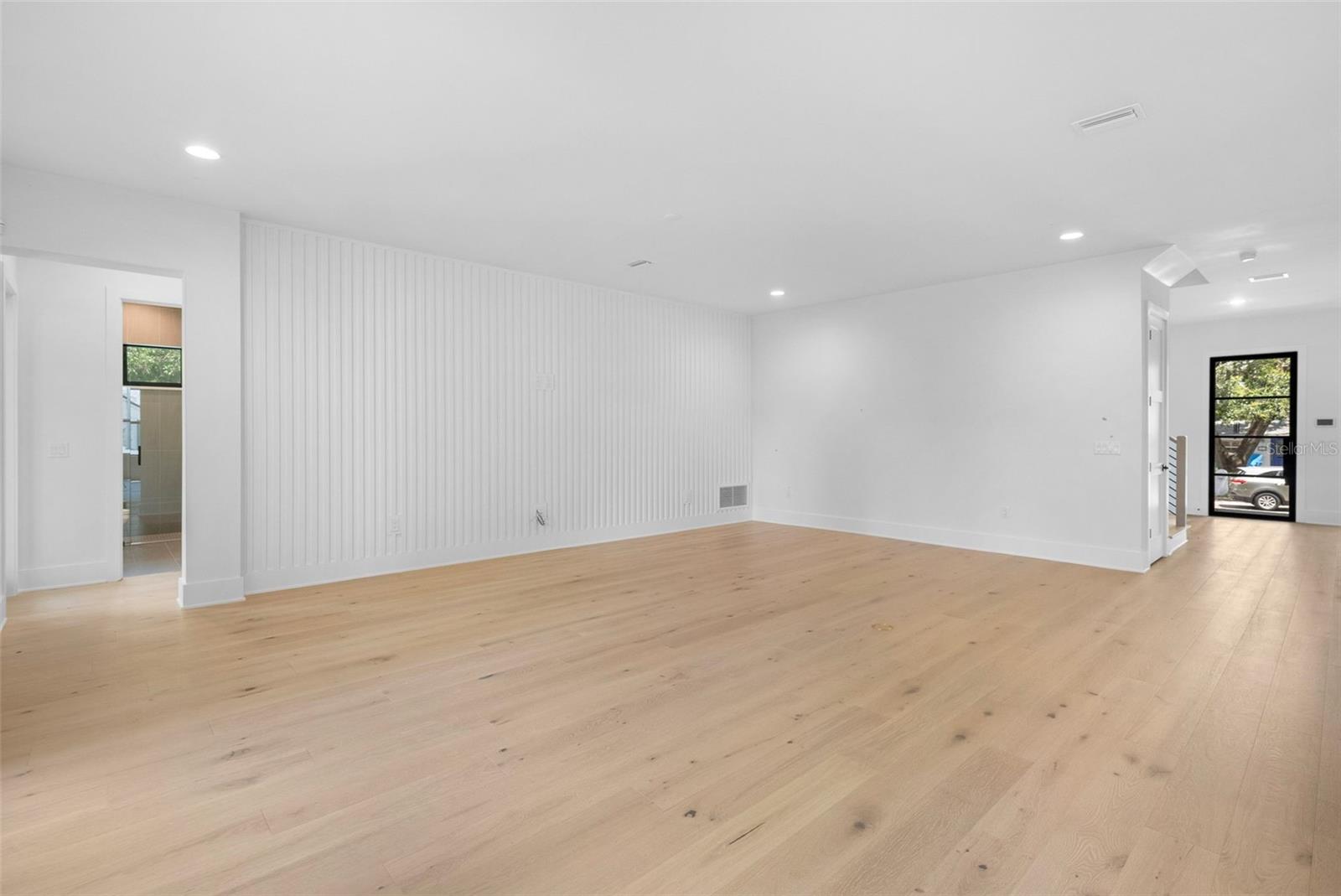 4618 W KENSINGTON AVE