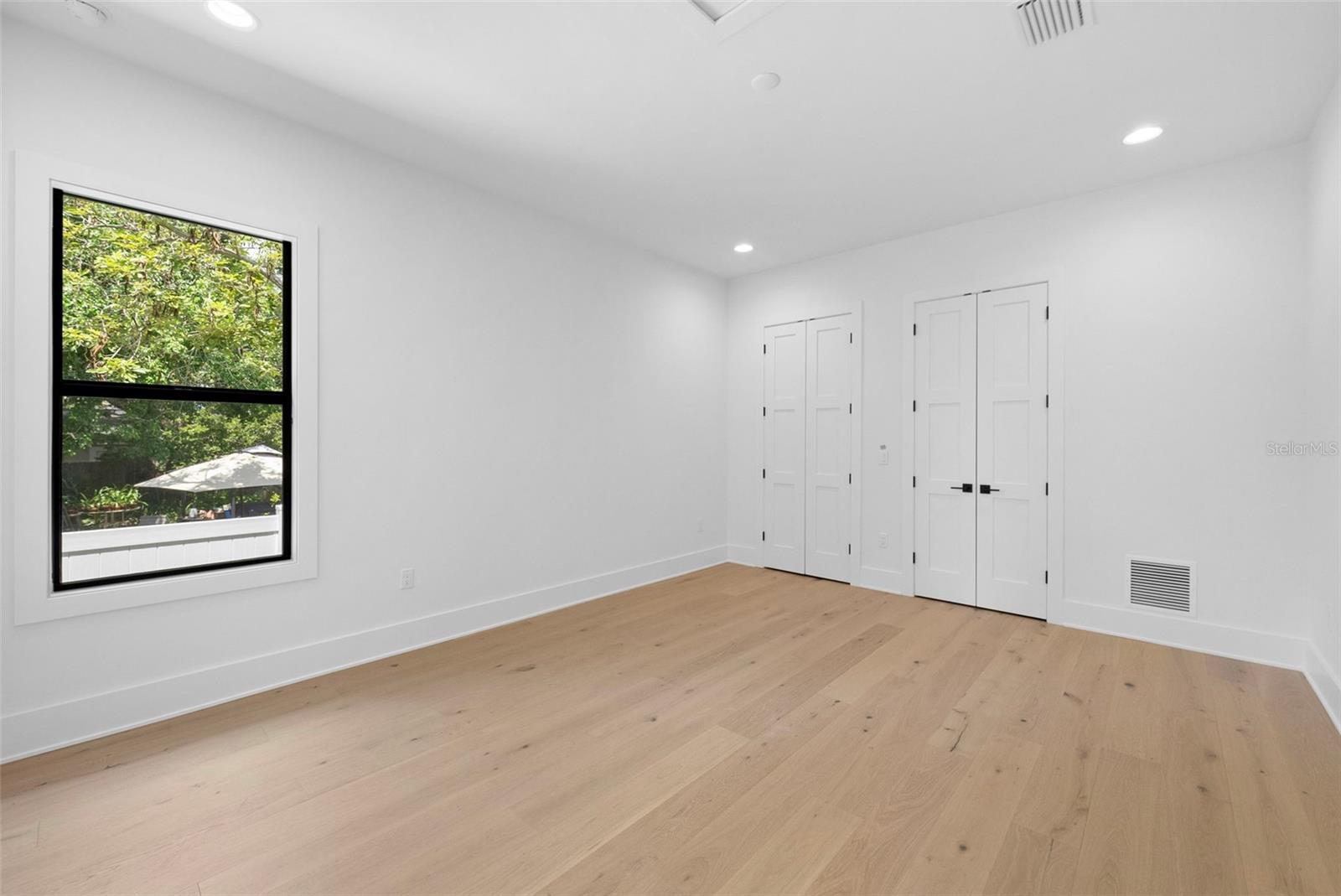 4618 W KENSINGTON AVE