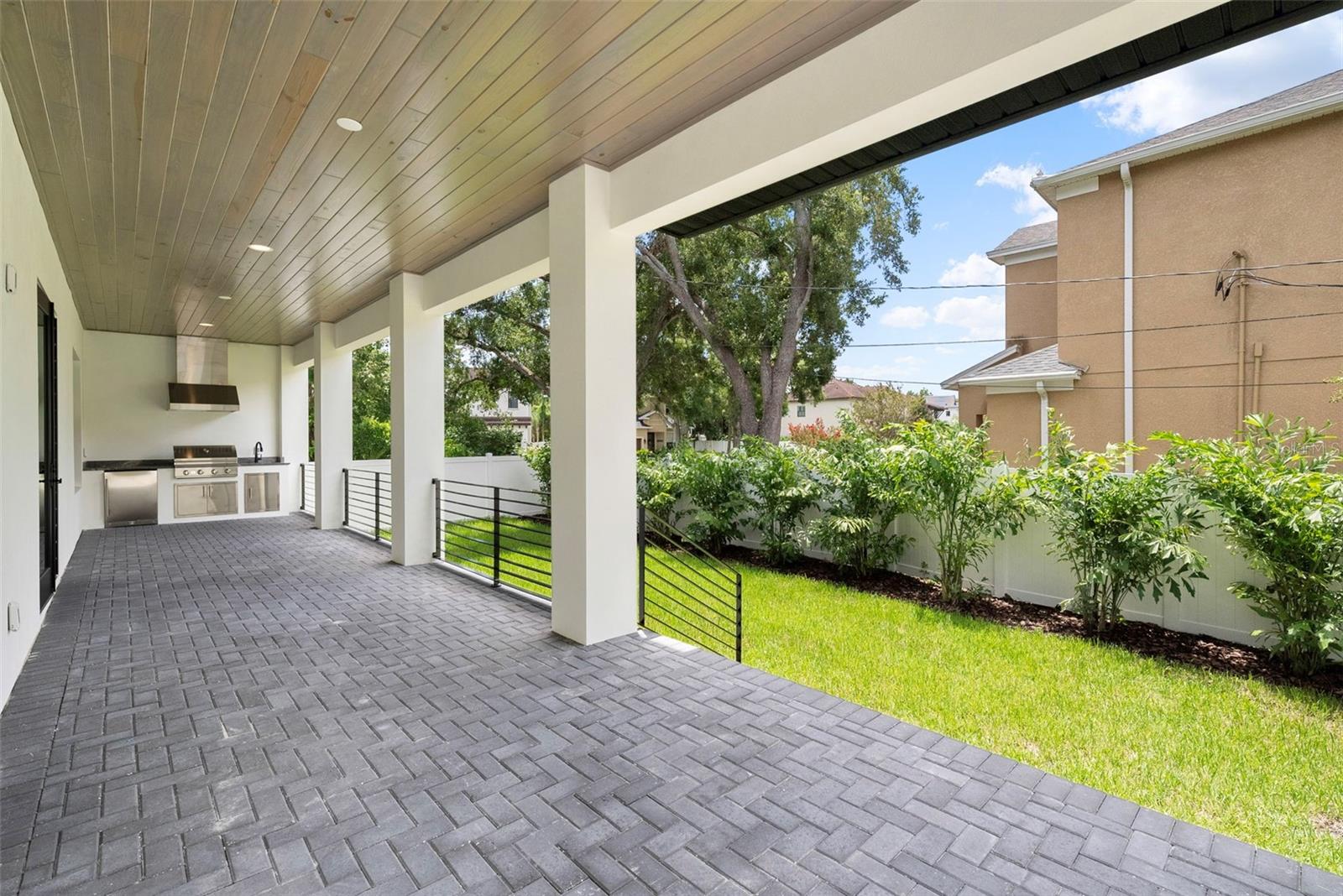 4618 W KENSINGTON AVE