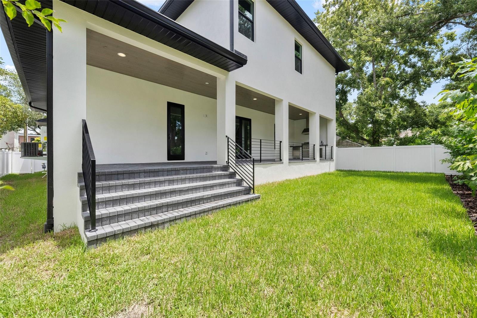 4618 W KENSINGTON AVE