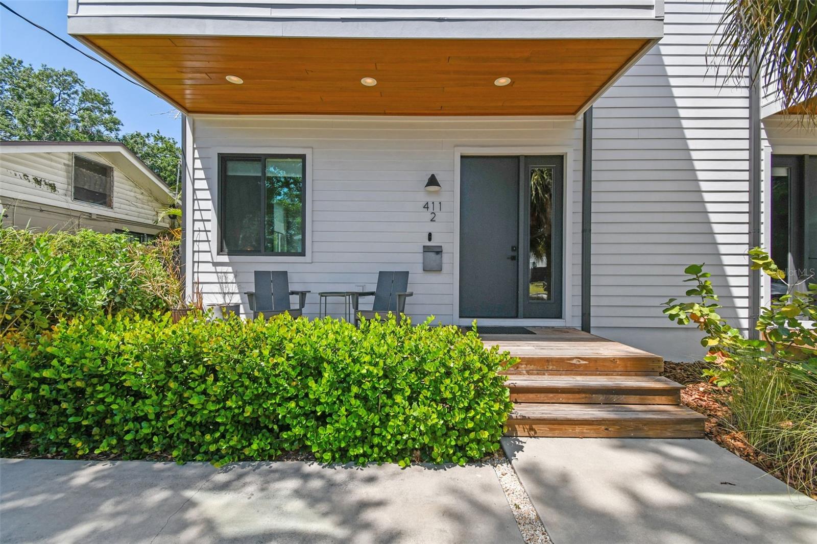 411 W FRANCES AVE #2