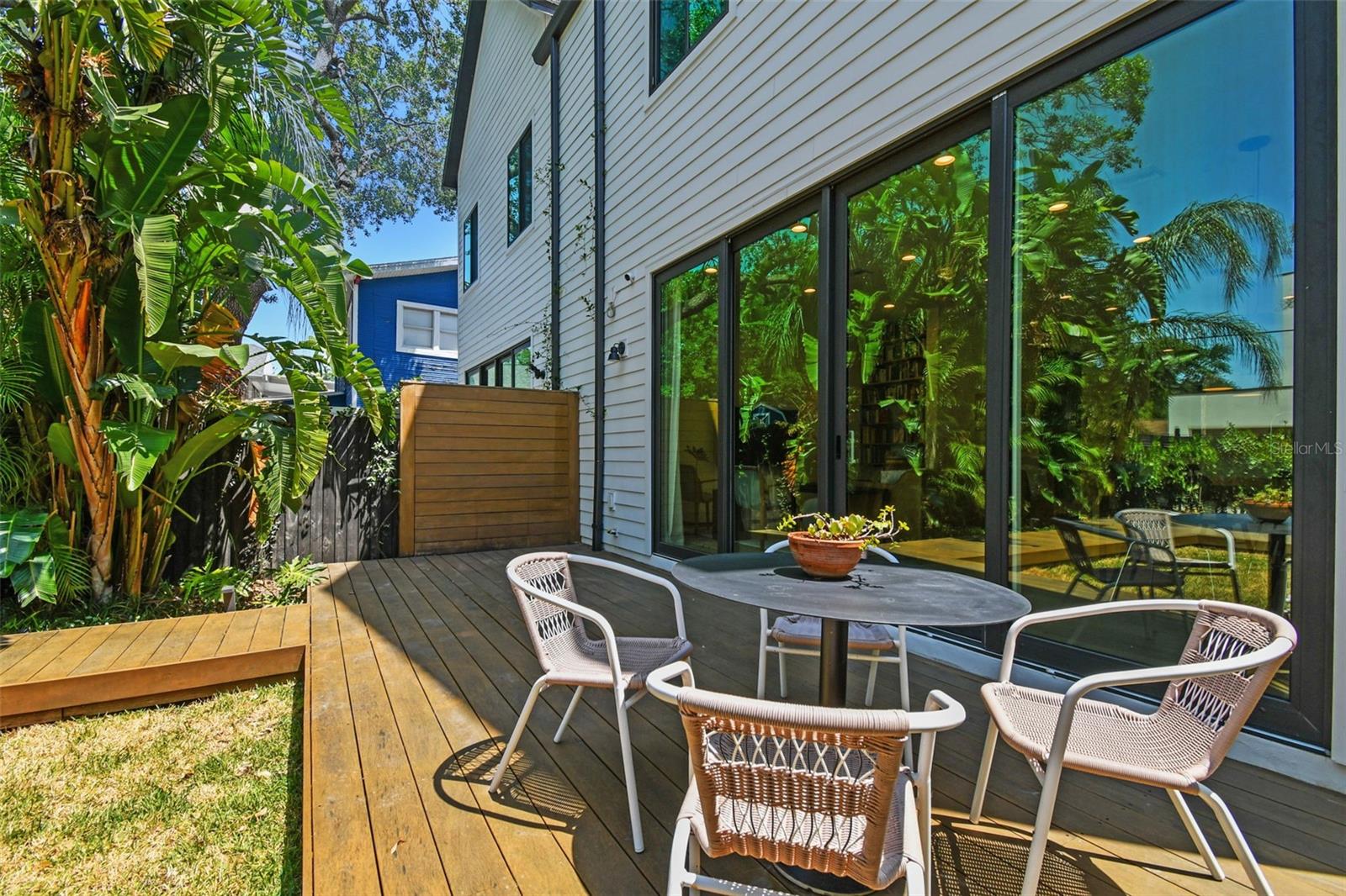 411 W FRANCES AVE #2