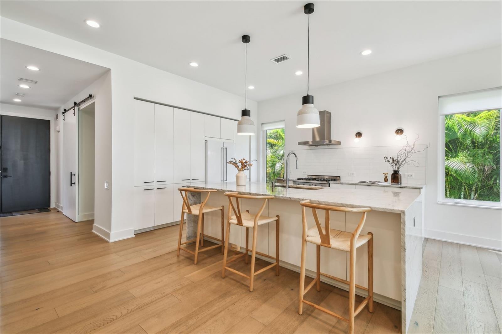 411 W FRANCES AVE #2