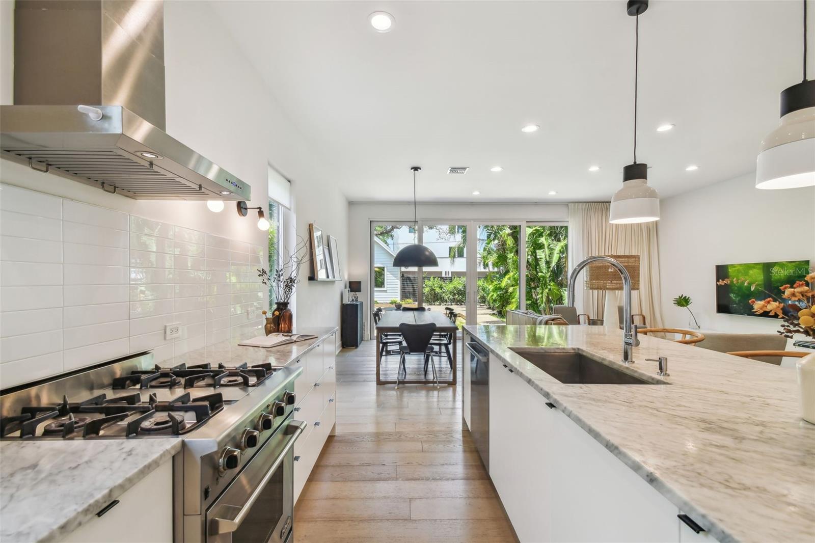 411 W FRANCES AVE #2