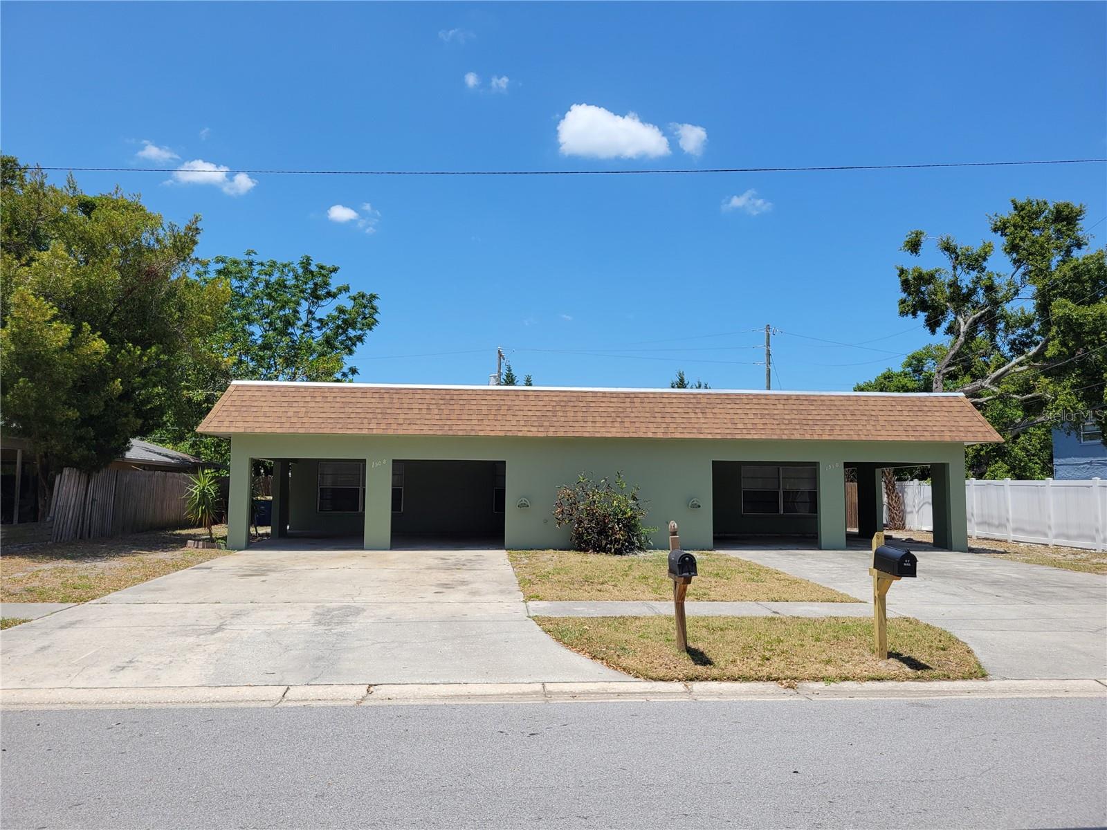 1508 N SATURN AVE