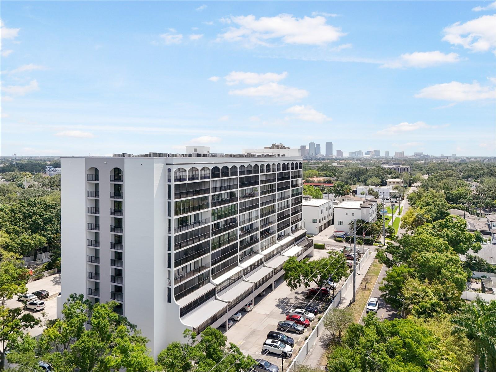3211 W SWANN AVE #605