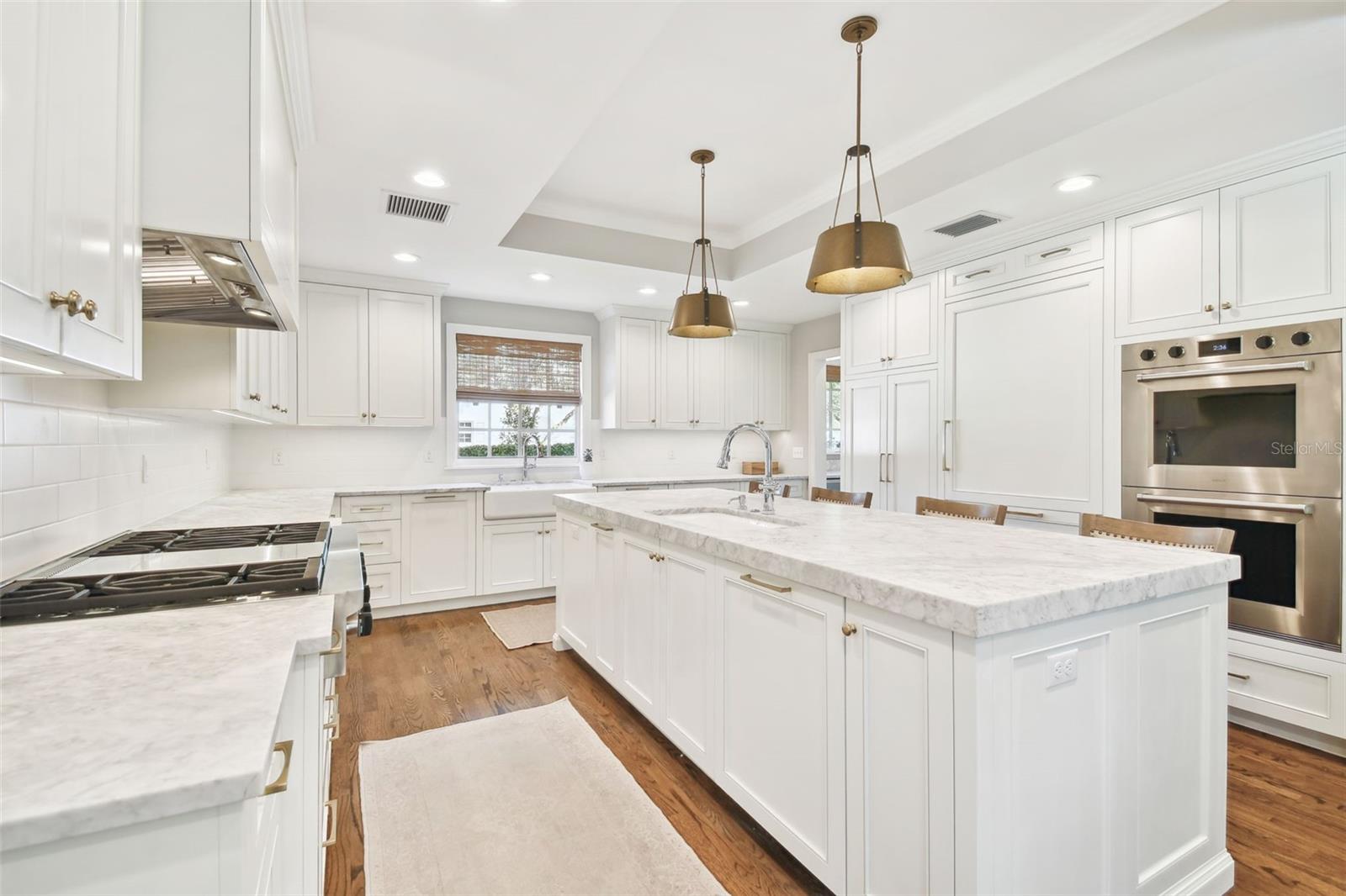 1114 CULBREATH ISLES DR