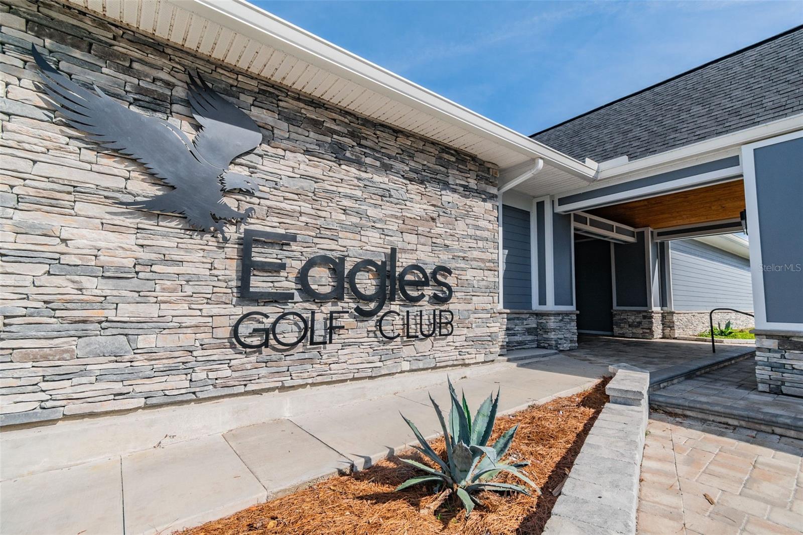 12501 EAGLES ENTRY DR