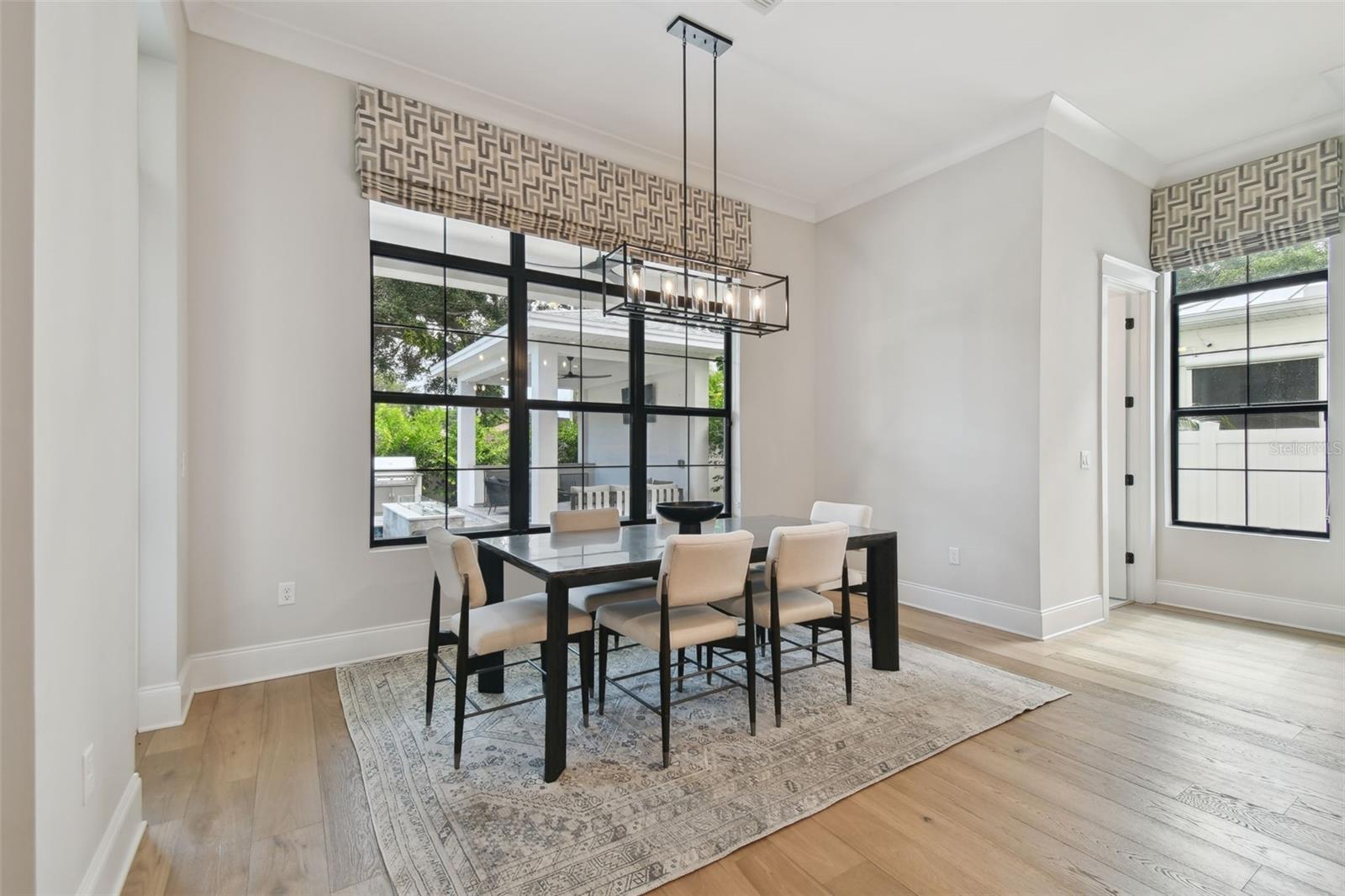 4109 W INMAN AVE