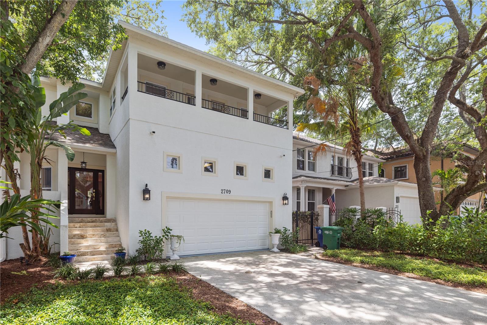 2709 W BAY AVE