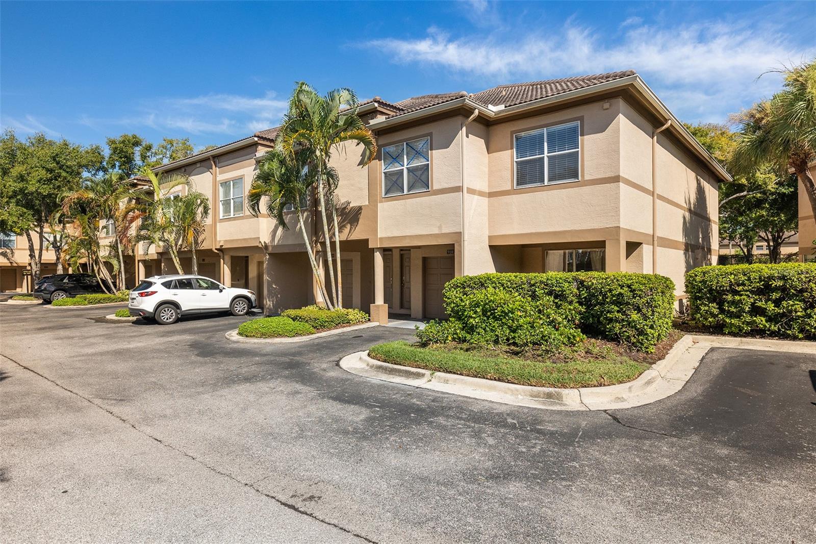 910 NORMANDY TRACE RD