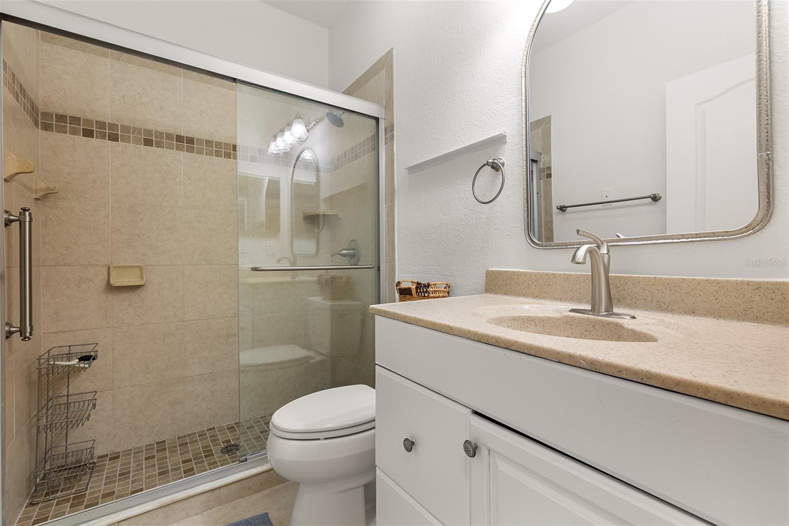 910 NORMANDY TRACE RD