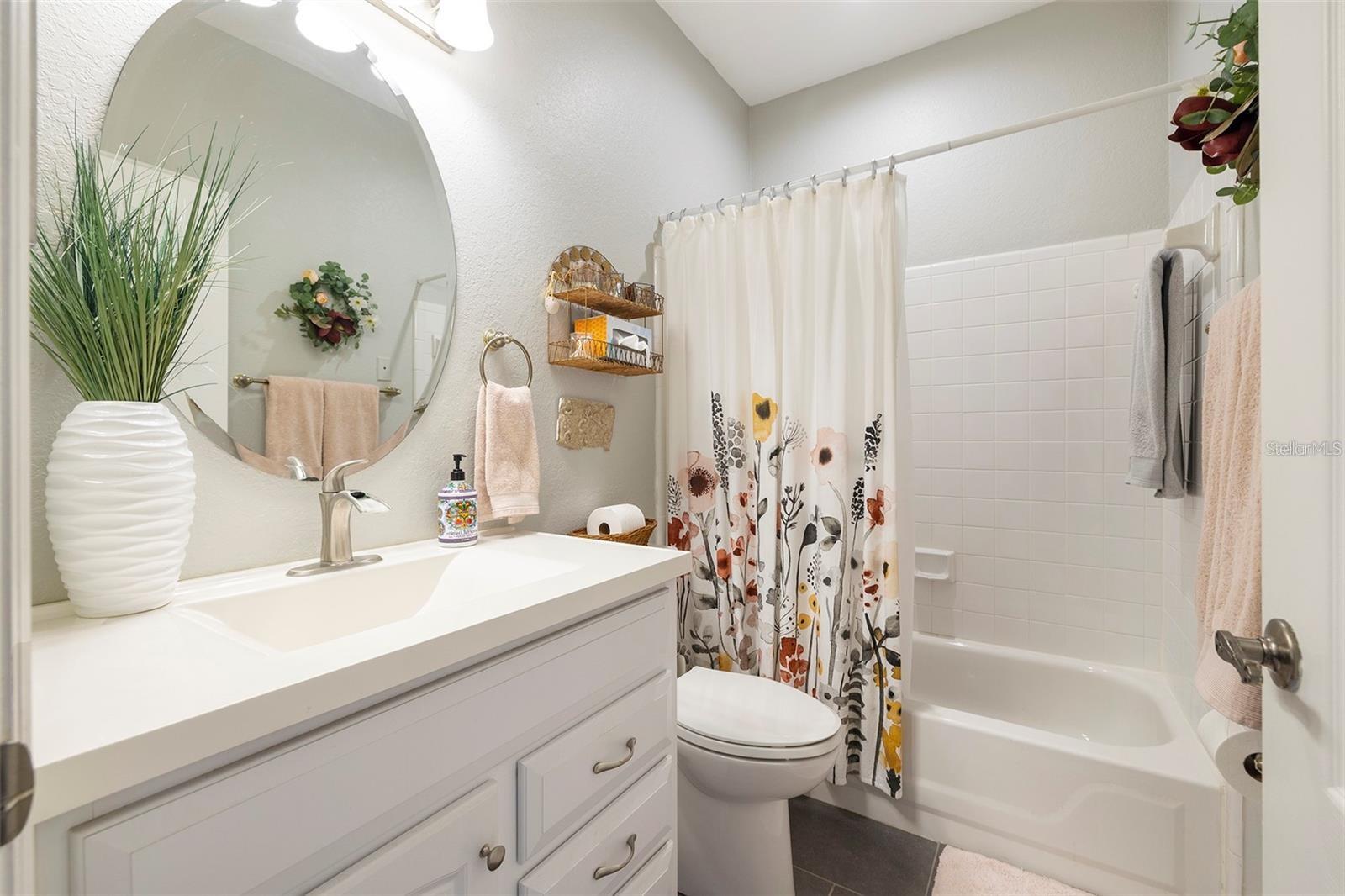 910 NORMANDY TRACE RD