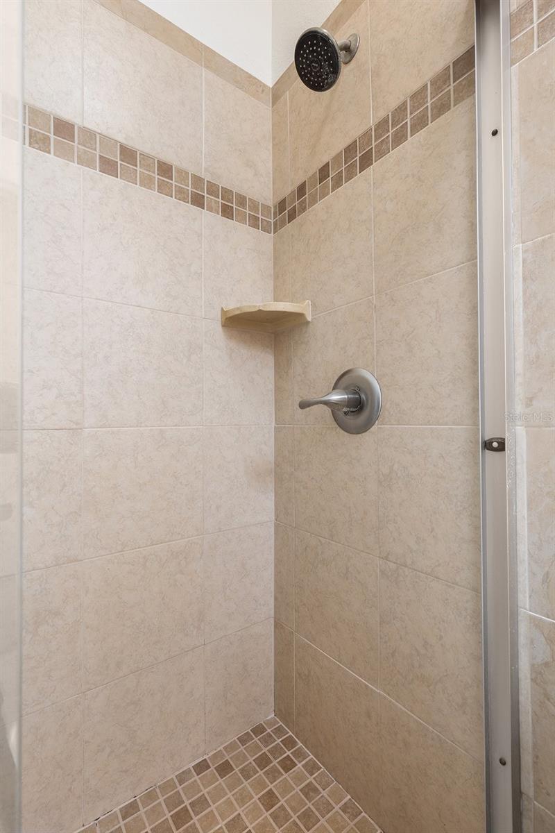 910 NORMANDY TRACE RD