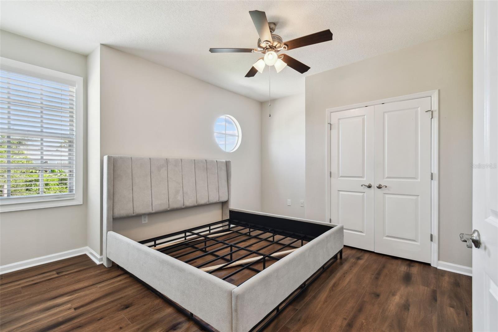 8320 MANOR CLUB CIR #2